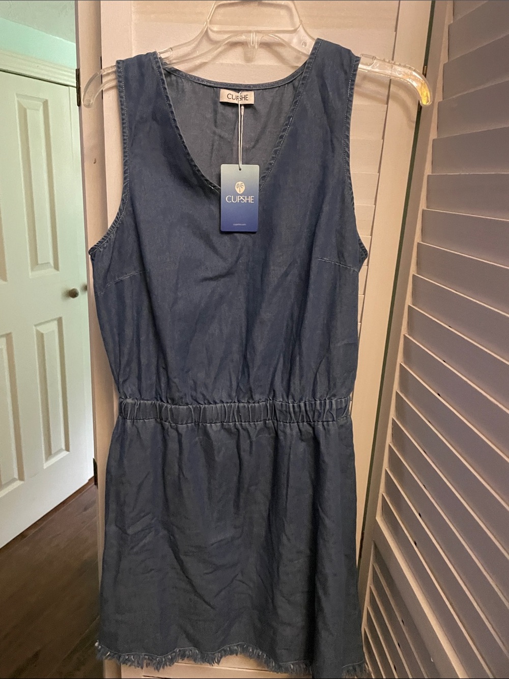 Cupshe Chambray Indigo Sleeveless Elastic-Waist Mini Dress